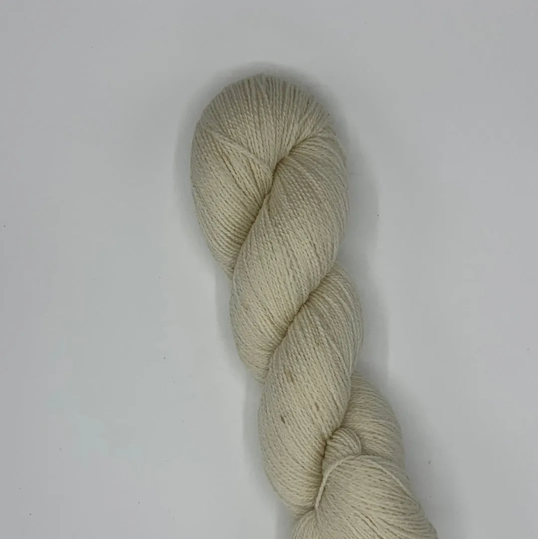 Romeldale* - fingering -460 yds