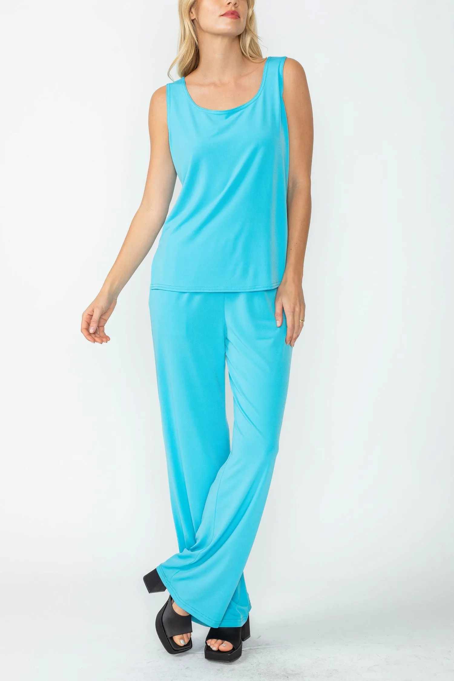 Turquoise Wide Leg Long Pants & Scoop Neck Tank Top