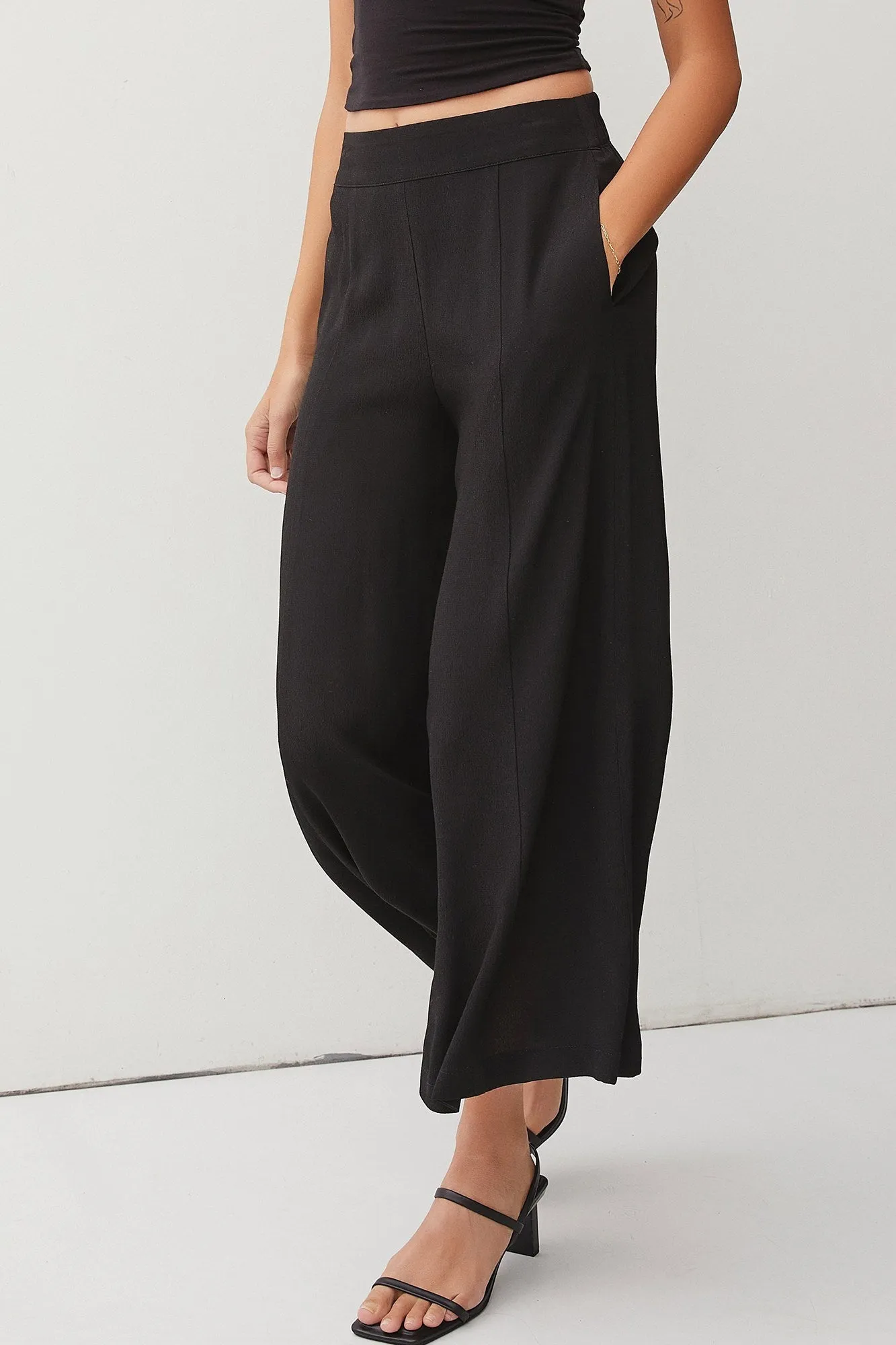 Wide Leg Capri Dress Pants