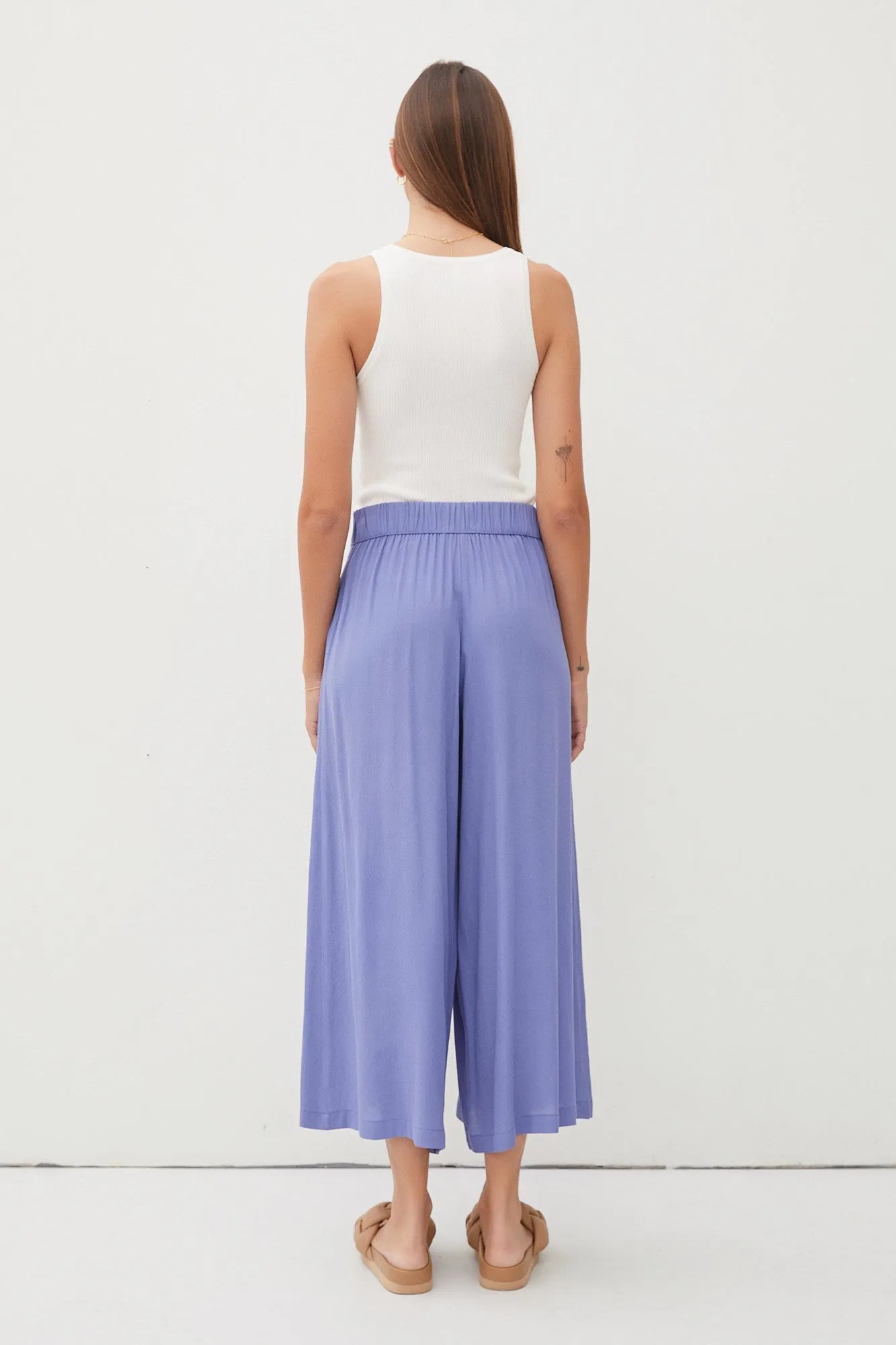 Wide Leg Capri Dress Pants